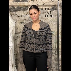 SIZE: (L) Collection karen millen (new) never wear several sizes available